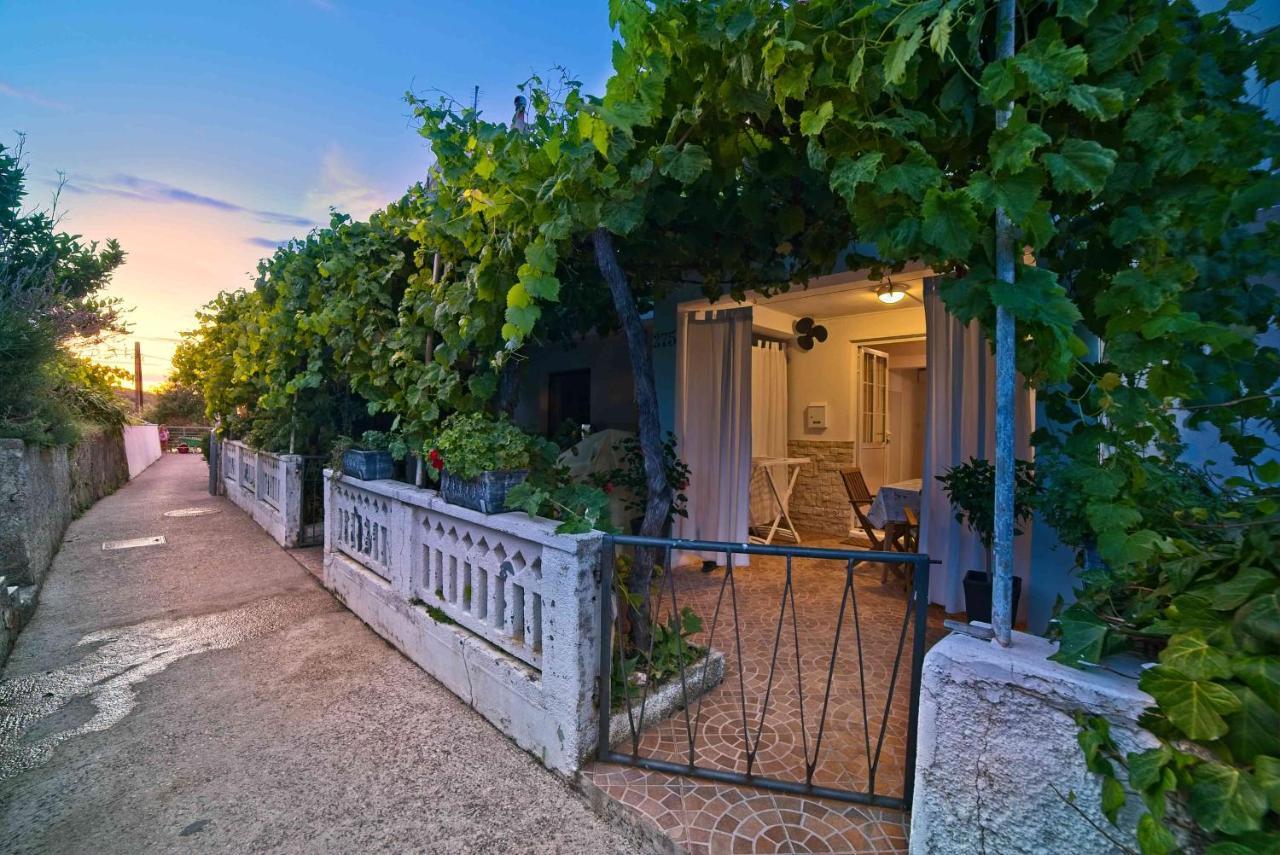 Beach Villa Ema Супетарська Драґа Екстер'єр фото