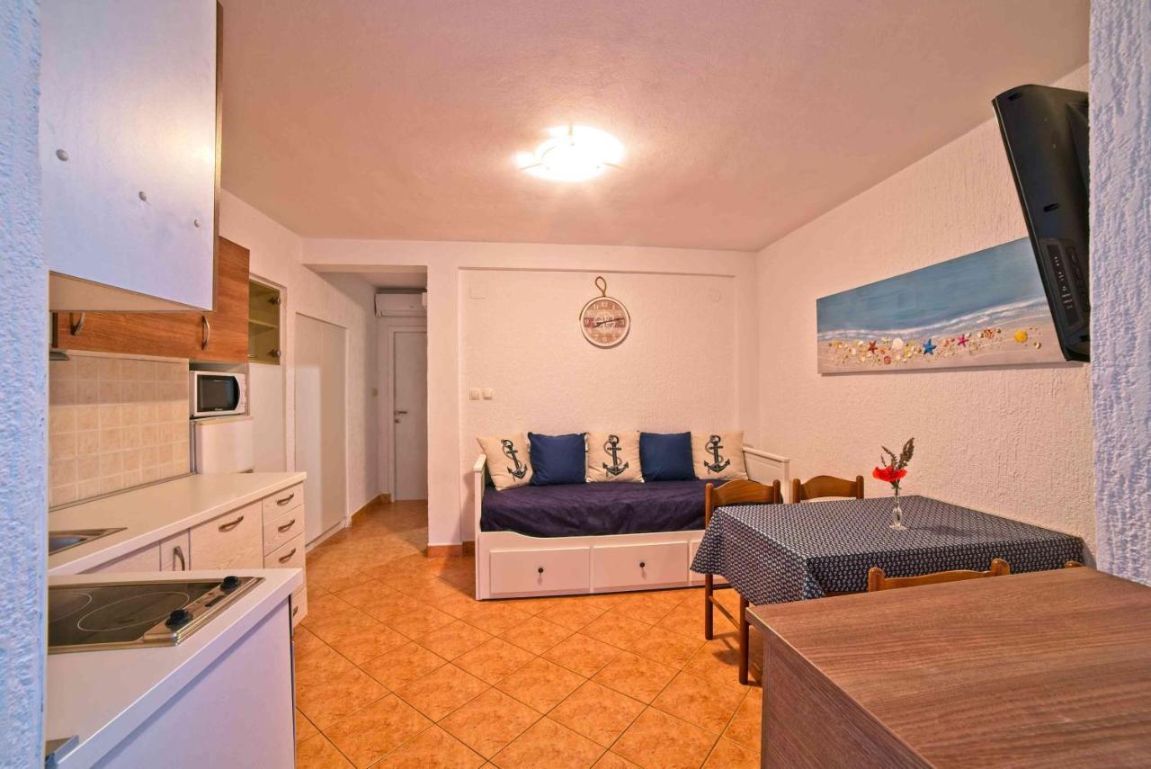 Beach Villa Ema Супетарська Драґа Екстер'єр фото