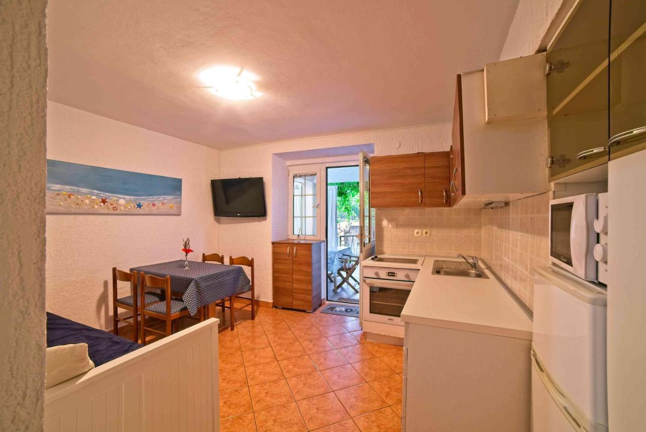 Beach Villa Ema Супетарська Драґа Екстер'єр фото